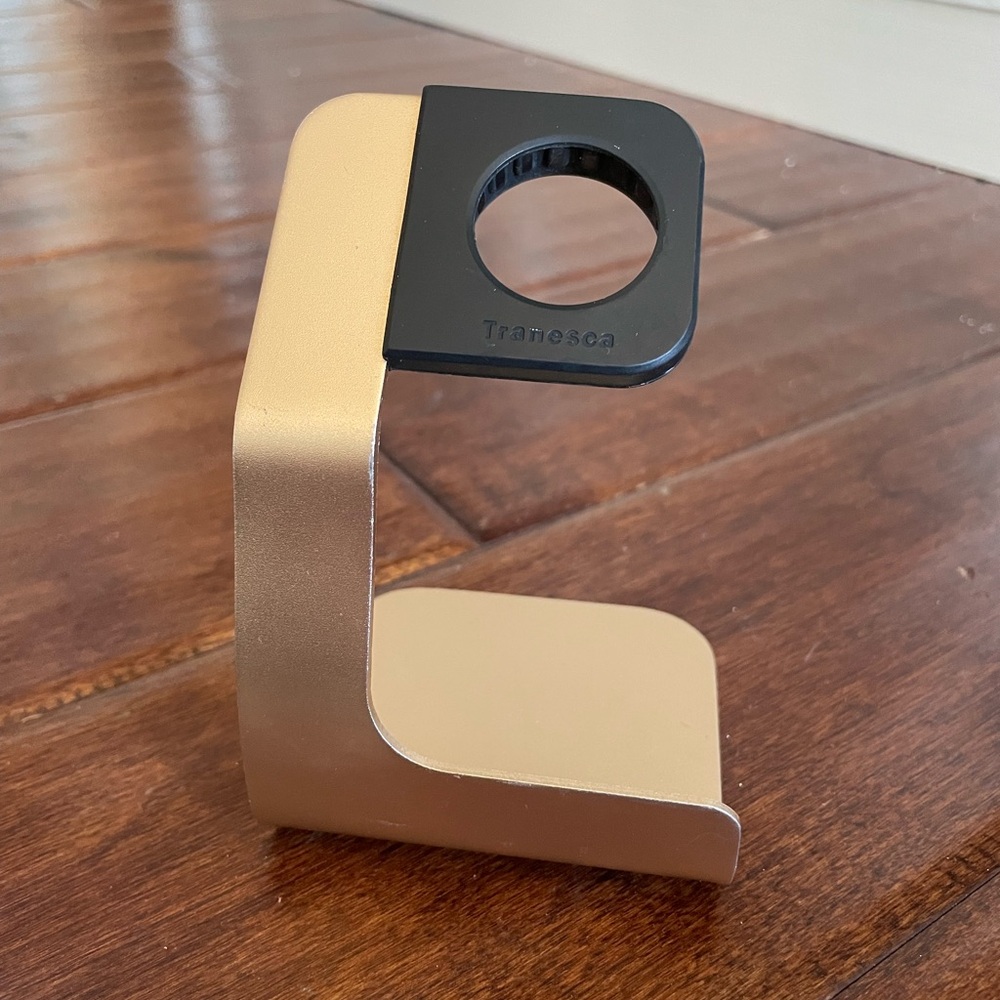 Rose Gold and Black Charging Stand